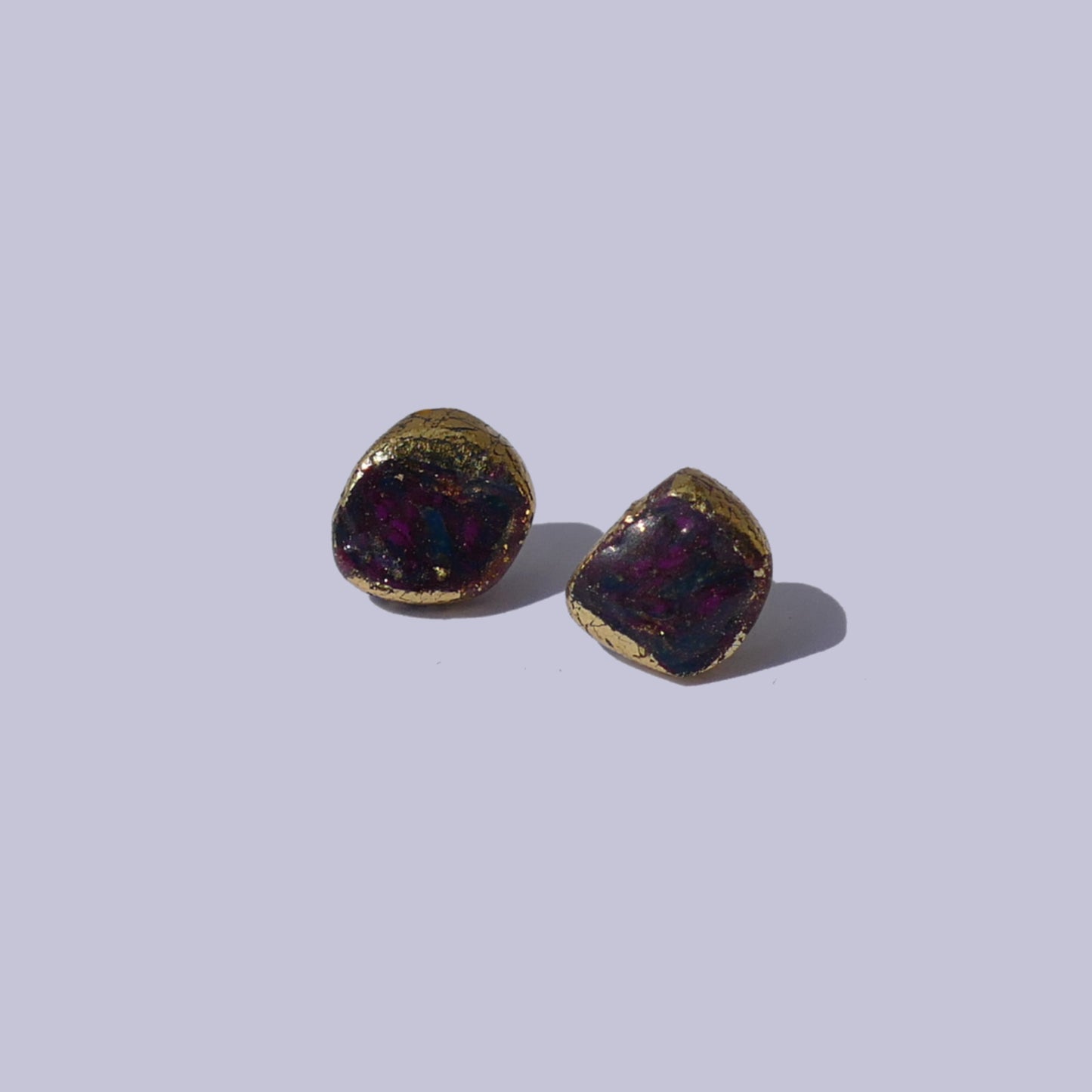 Vesta - Pendientes Botón.