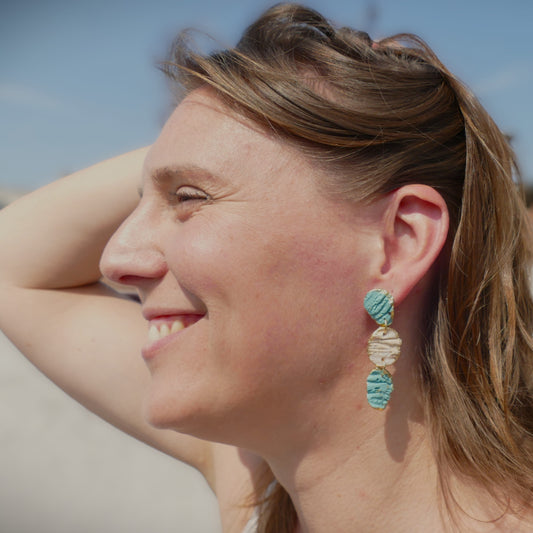 Lakshmi - tres piezas de turquesa y crema