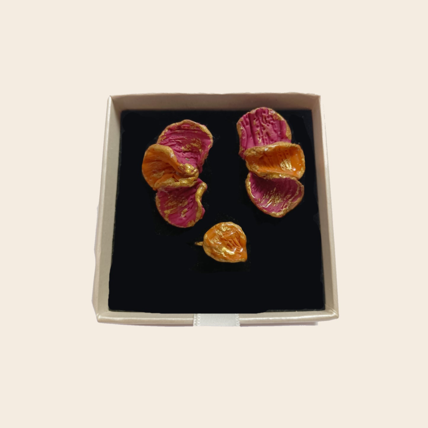 Venus - conjunto pétalos fucsia y naranja