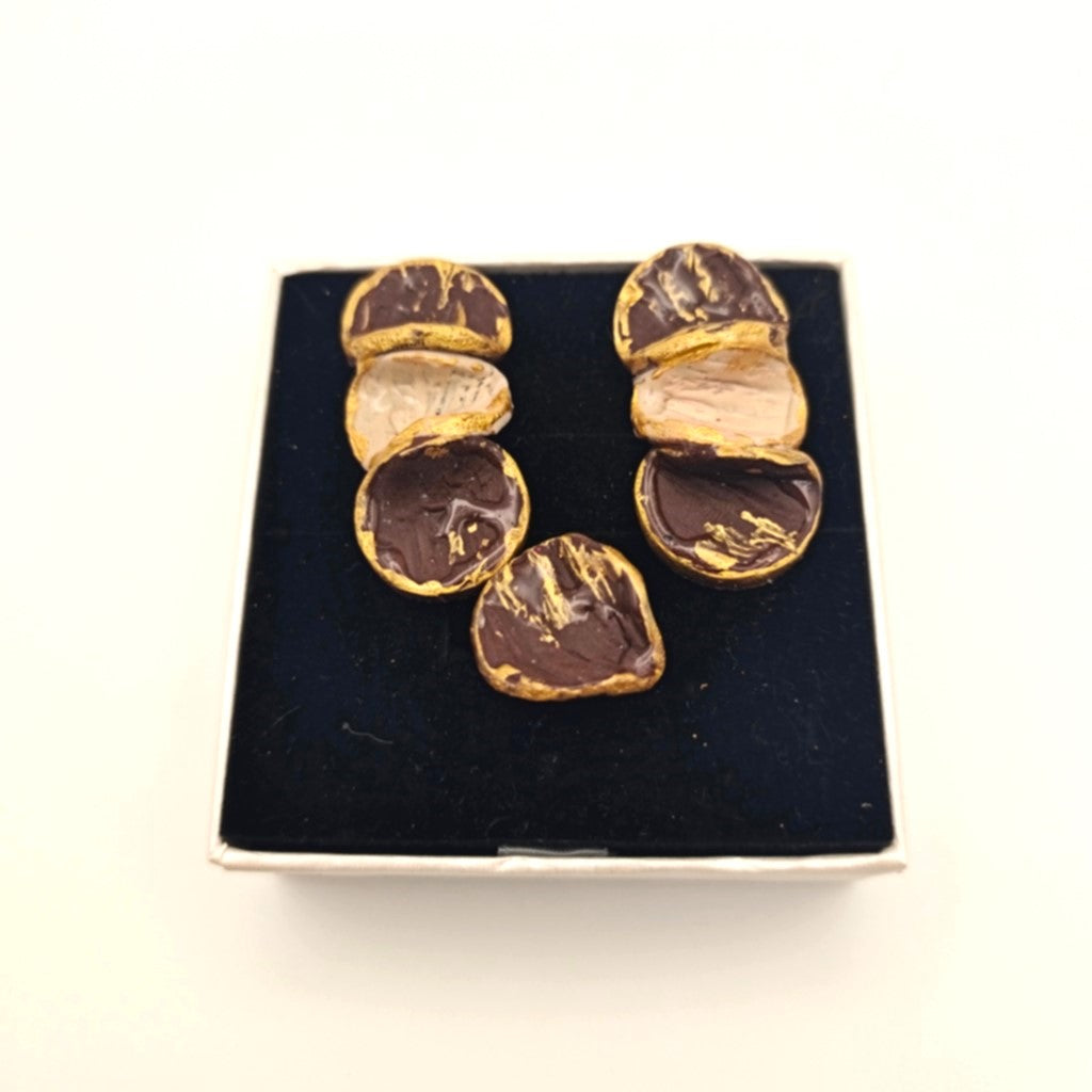 Venus - Conjunto pétalos chocolate y crema