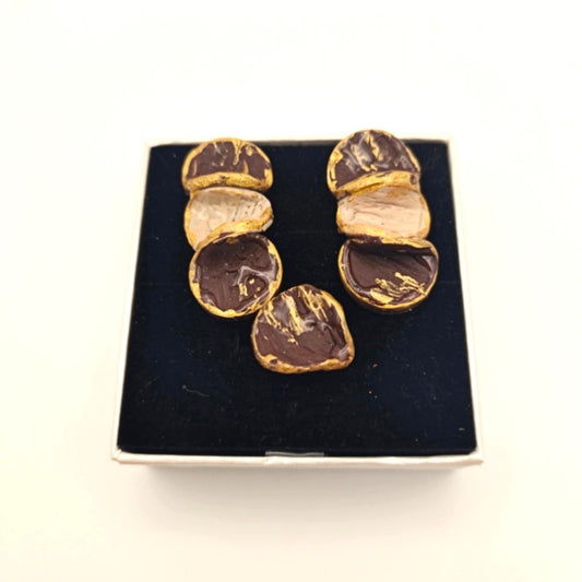 Venus - Conjunto pétalos chocolate y crema