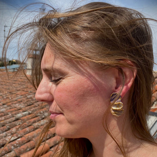 Venus - tres pétalos lavanda, crema y moka