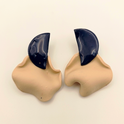 Isis - Pendientes azul y crema mate