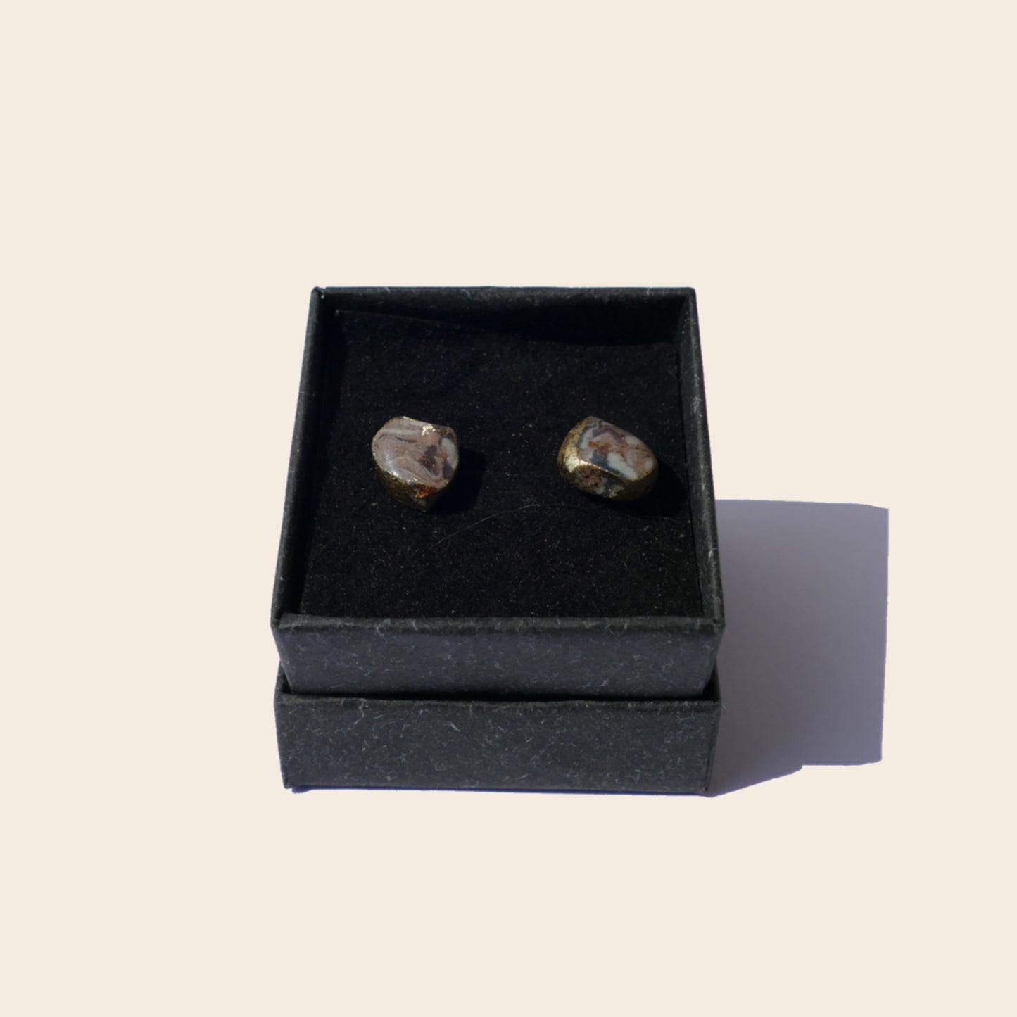 Vesta - tonos tierra