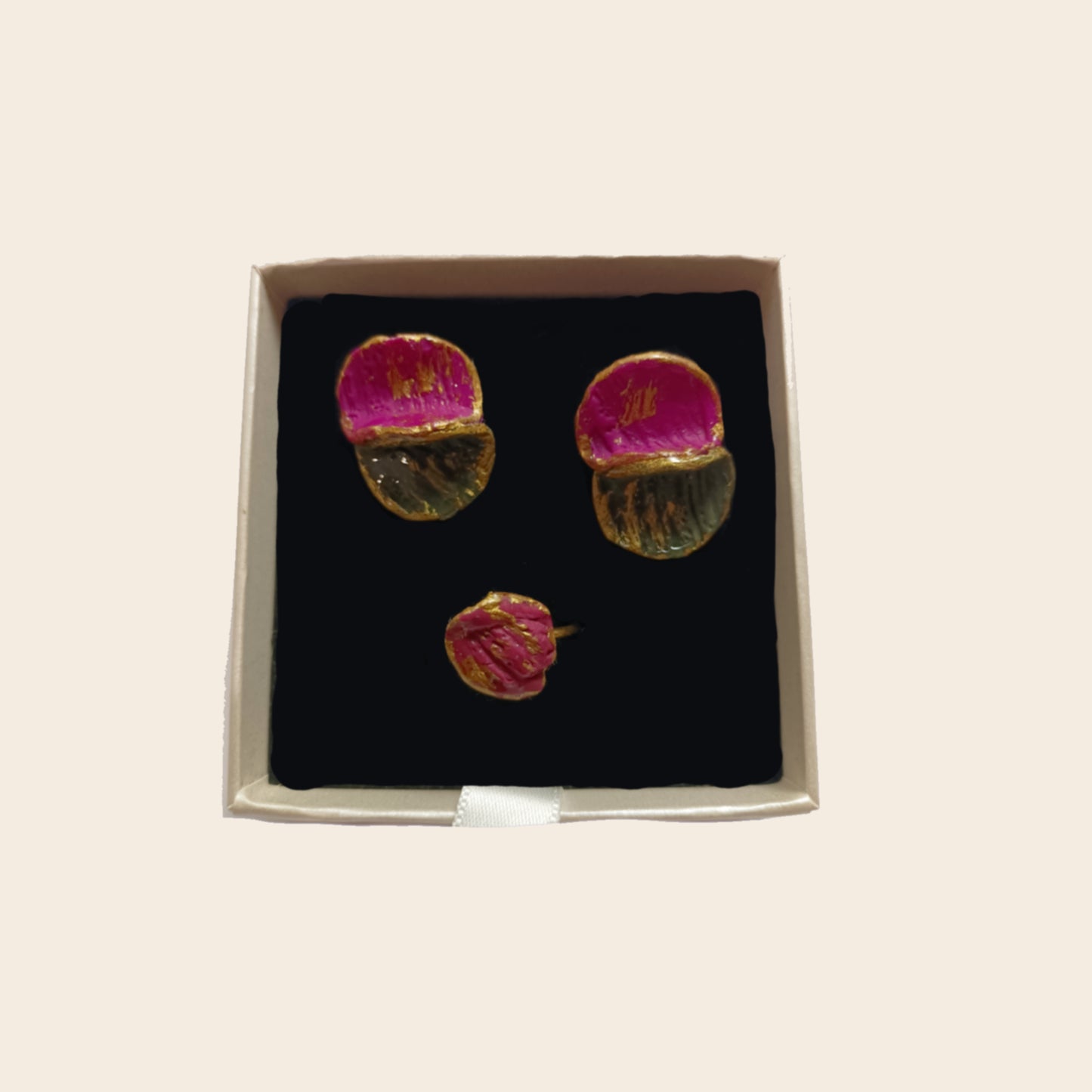 Venus - conjunto fucsia y verde profundo