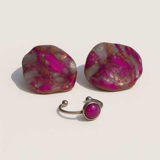 Sarasvati – Conjunto fucsia y destellos metálicos