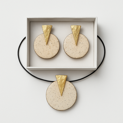 Freyja - Pendientes y Colgante.