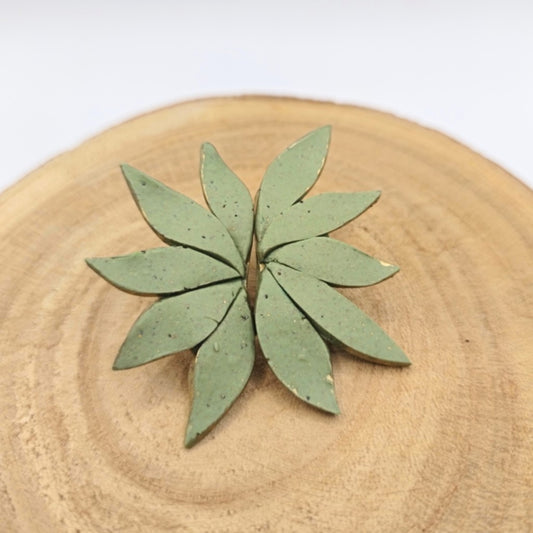 Dana - pendientes verde empolvado