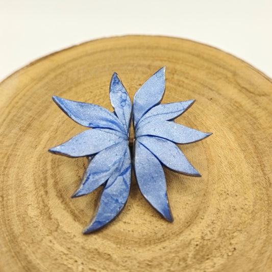 Dana - pendiente azul metalizado