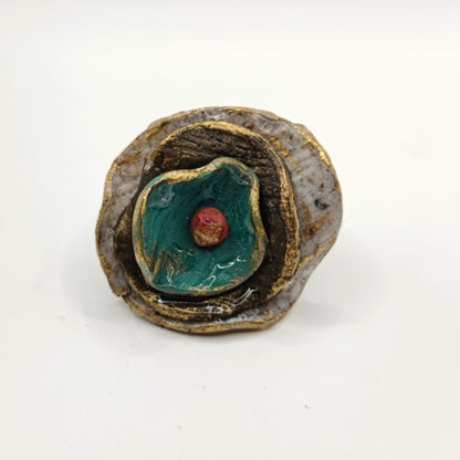 Anillo - pétalos verdes y coral