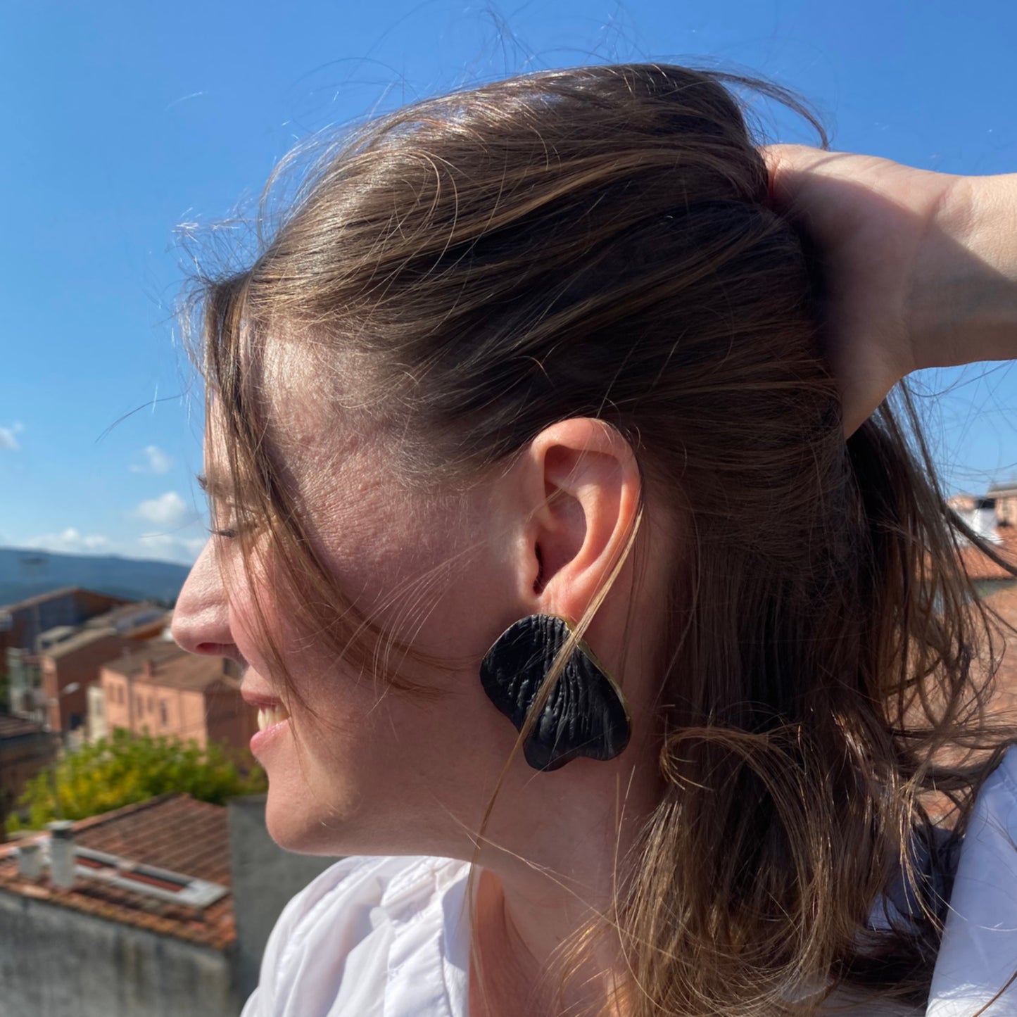 Kali - Negro y dorado