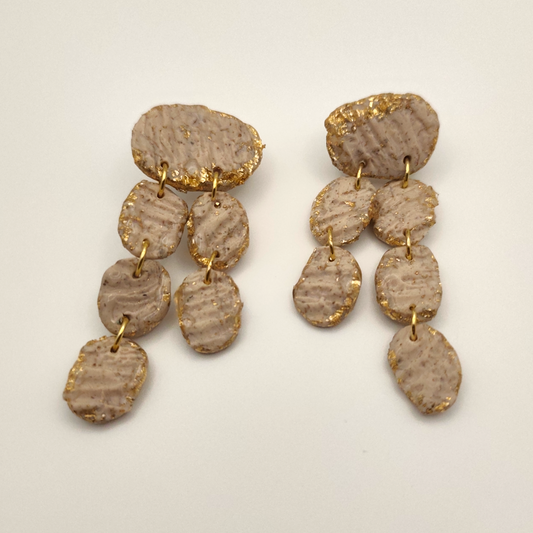 Lakshmi - grandes color crema dorado