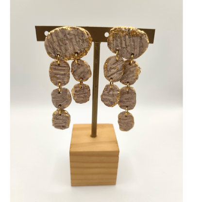 Lakshmi - grandes color crema dorado